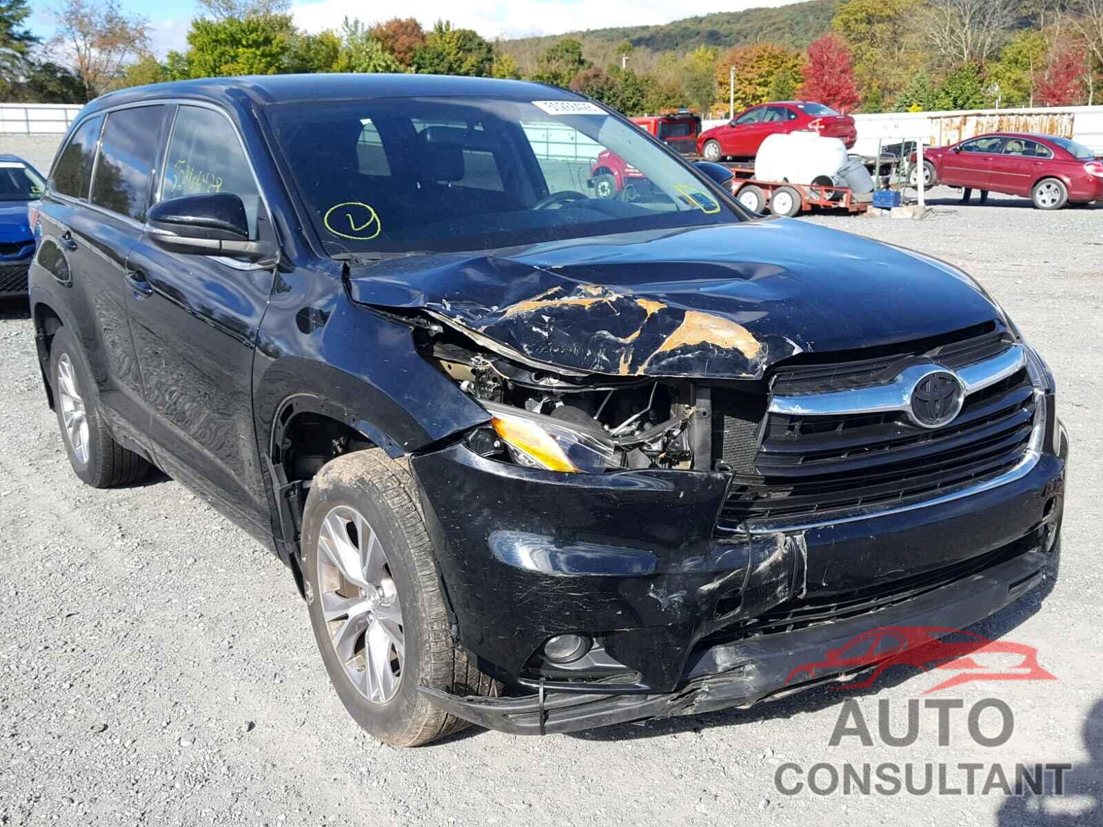 TOYOTA HIGHLANDER 2015 - 5TDBKRFH7FS210122