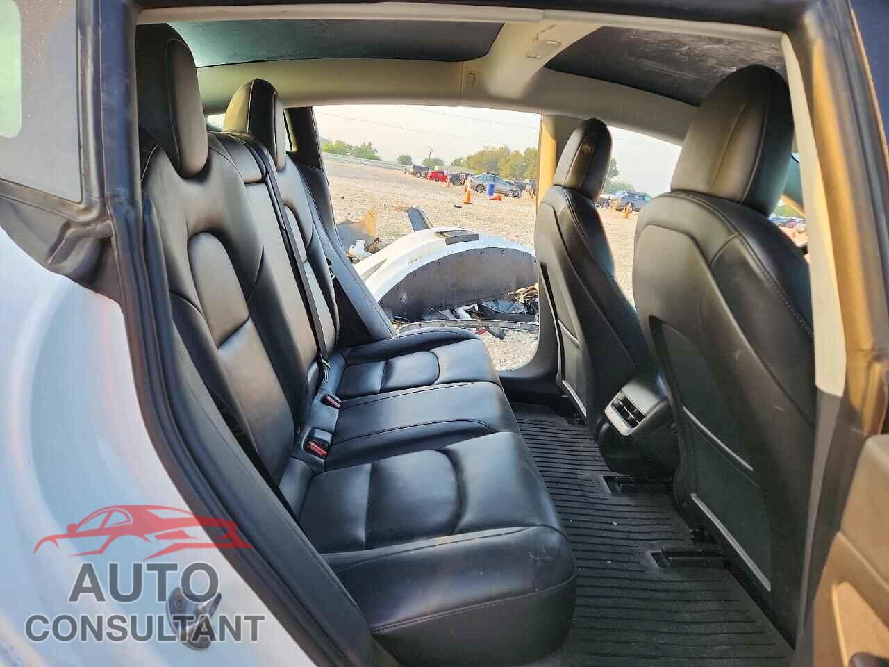 TESLA MODEL 3 2021 - 5YJ3E1EA7MF098361
