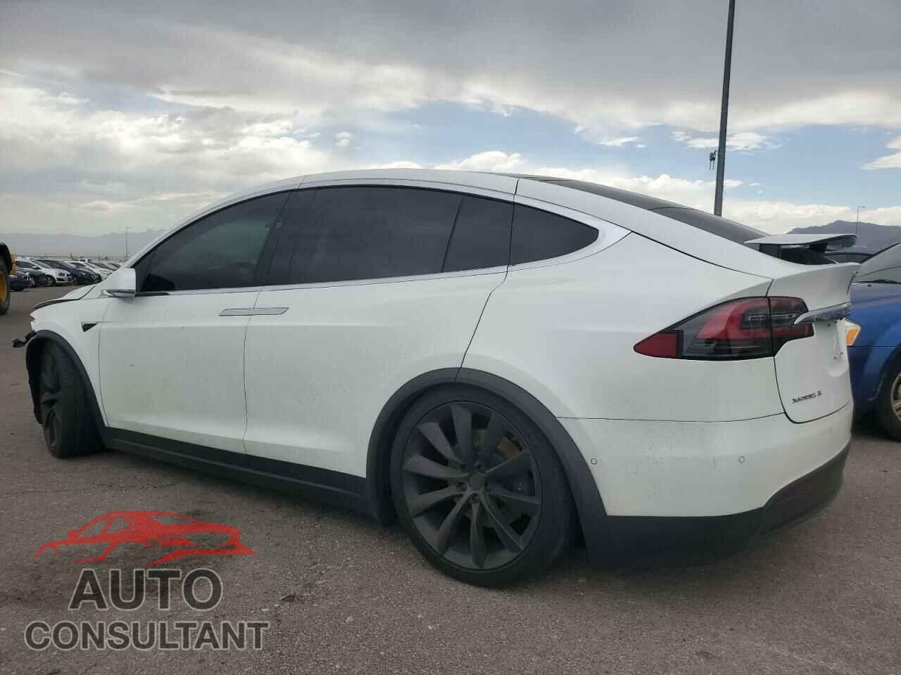 TESLA MODEL X 2019 - 5YJXCBE22KF151261