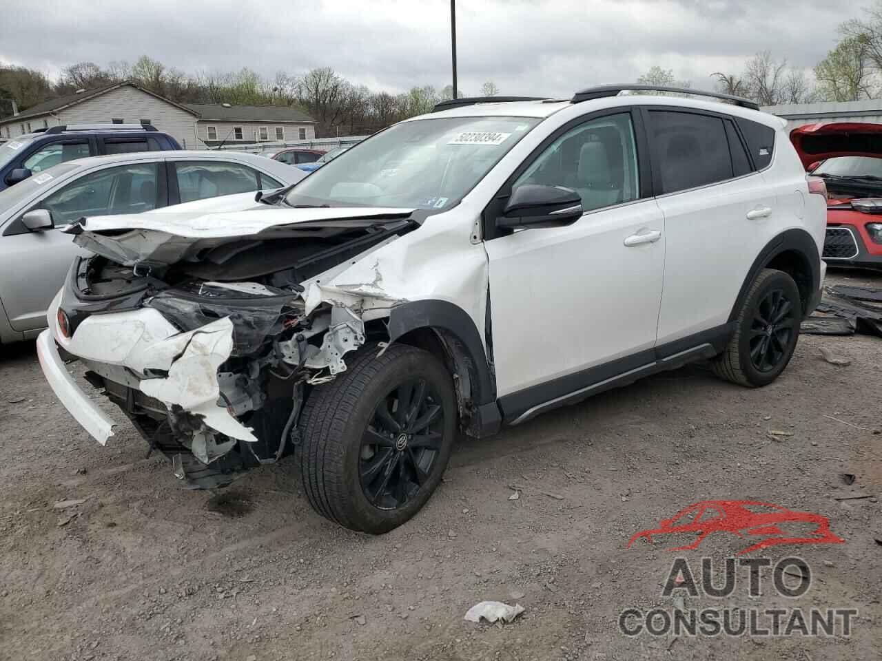 TOYOTA RAV4 2018 - 2T3RFREV4JW731901