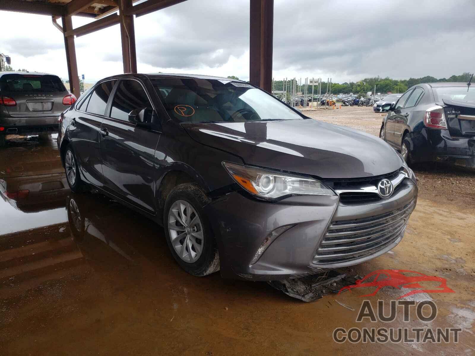 TOYOTA CAMRY 2016 - 4T4BF1FK7GR579093