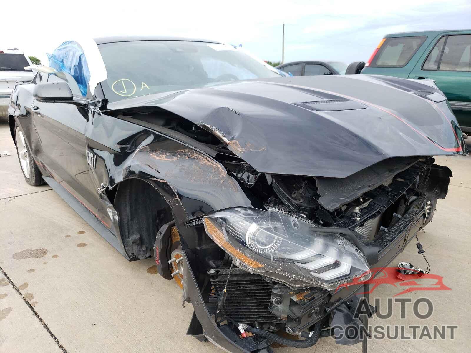 FORD MUSTANG 2021 - 1FA6P8R05M5550042