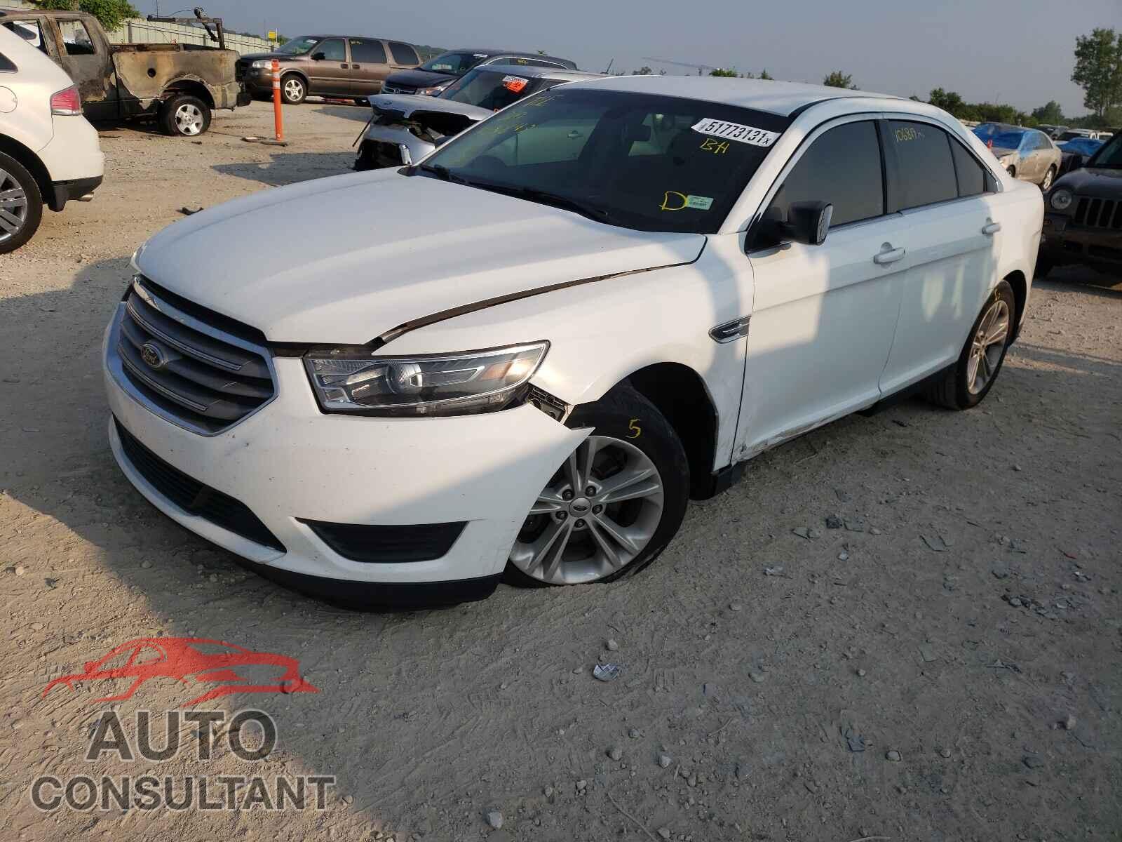 FORD TAURUS 2017 - 1FAHP2D8XHG105843