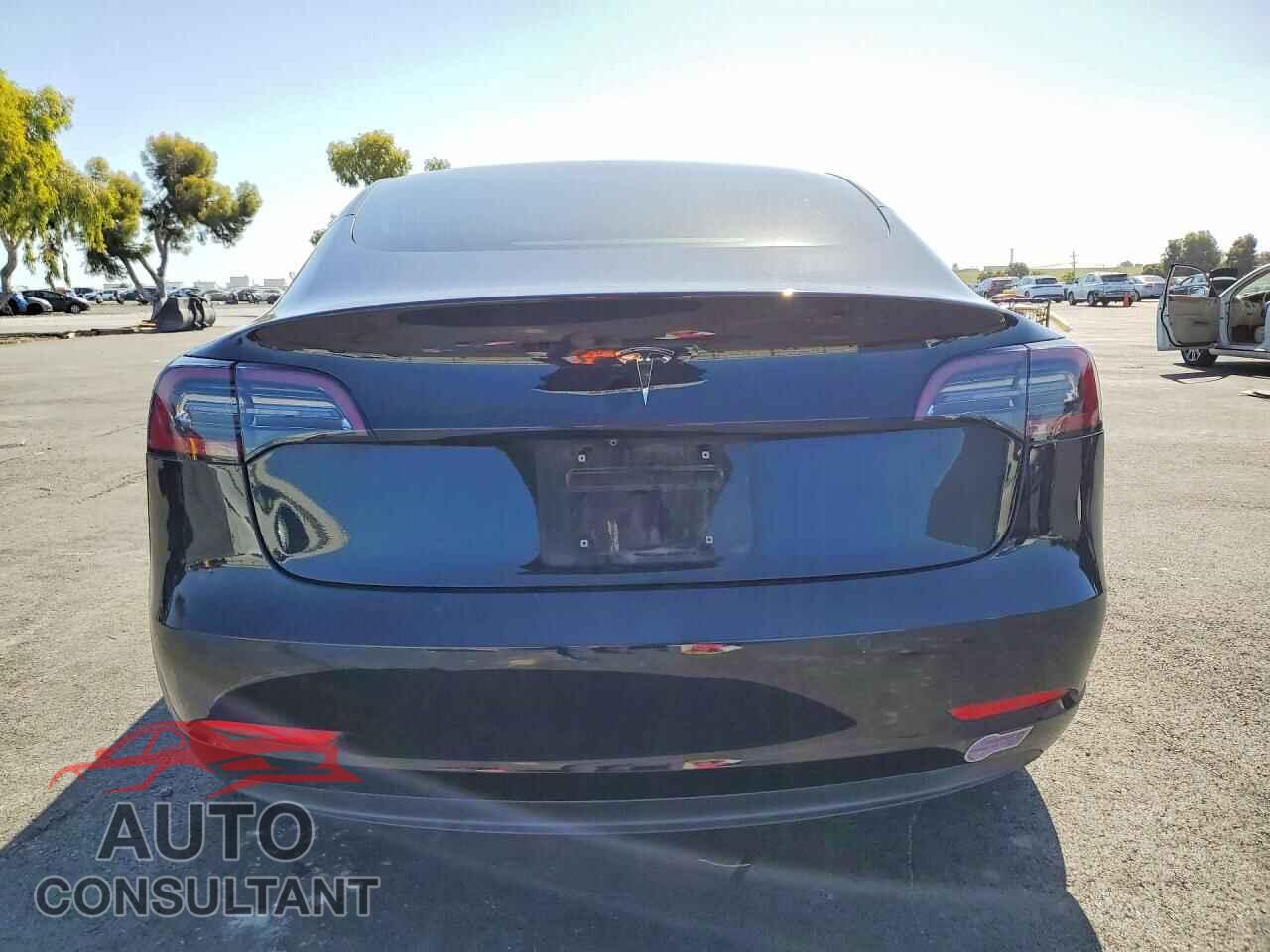TESLA MODEL 3 2018 - 5YJ3E1EA7JF057742