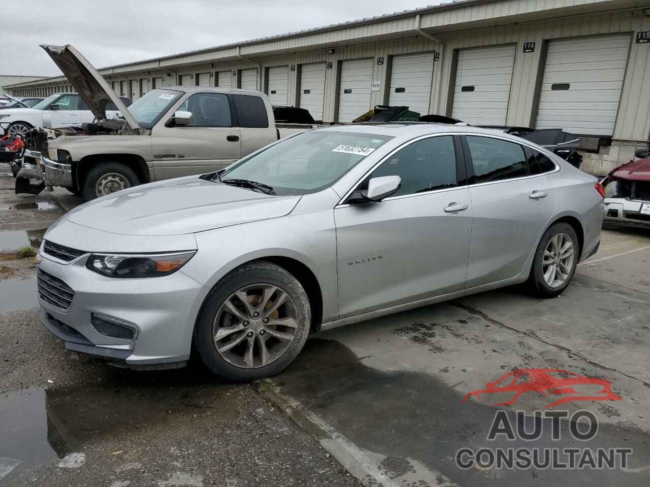 CHEVROLET MALIBU 2018 - 1G1ZD5ST5JF154047