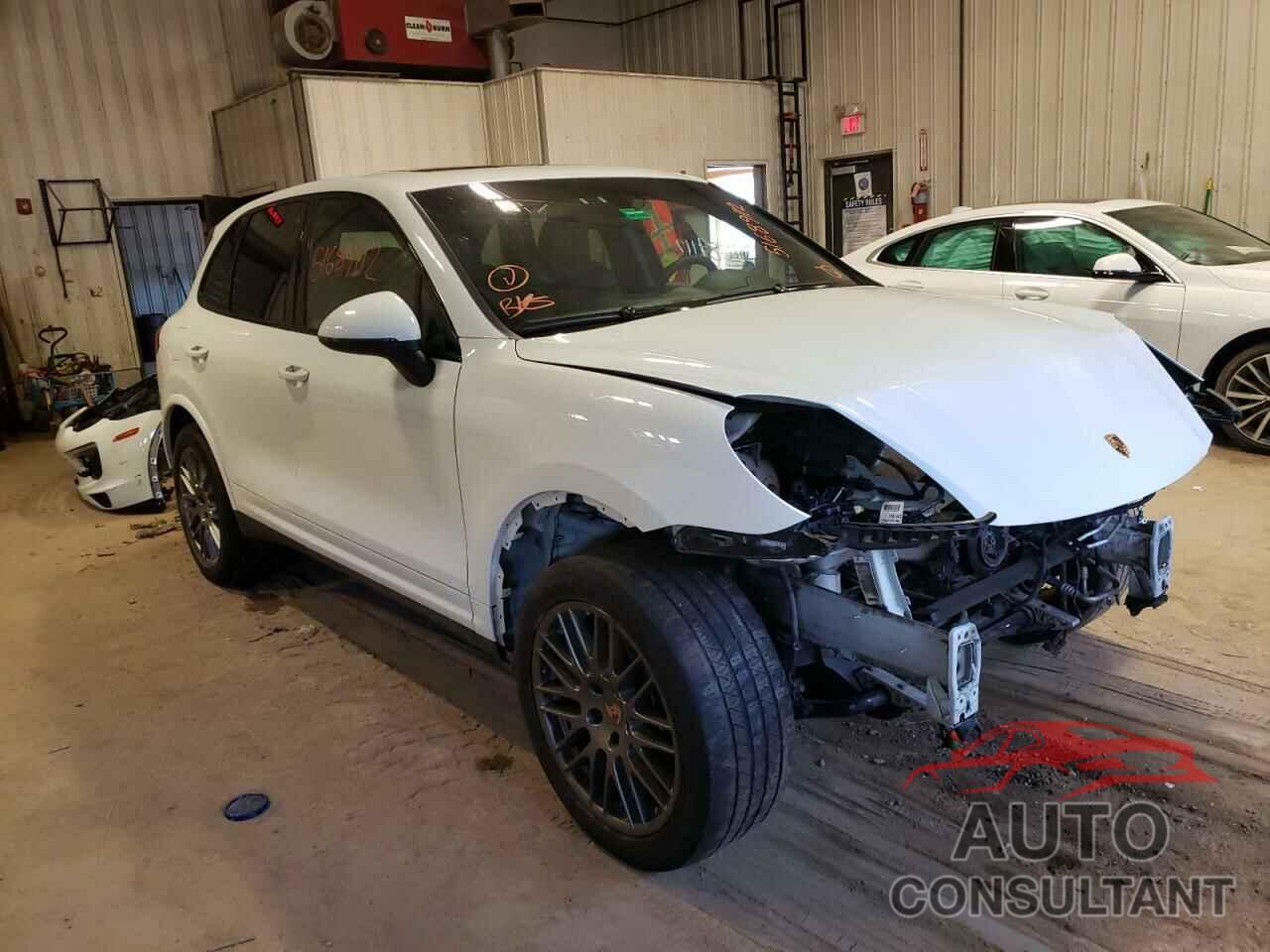 PORSCHE CAYENNE 2017 - WP1AA2A27HKA82949