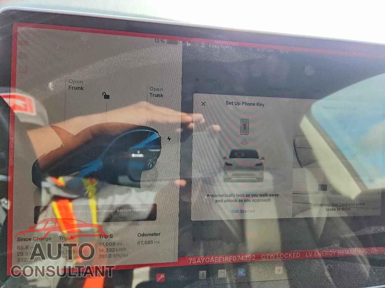 TESLA MODEL Y 2024 - 7SAYGAEE1RF074392