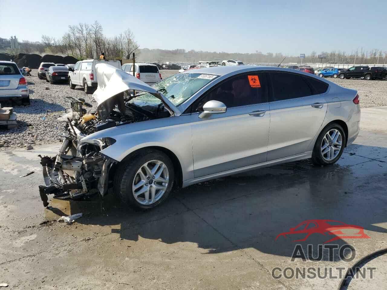 FORD FUSION 2015 - 1FA6P0H77F5117826