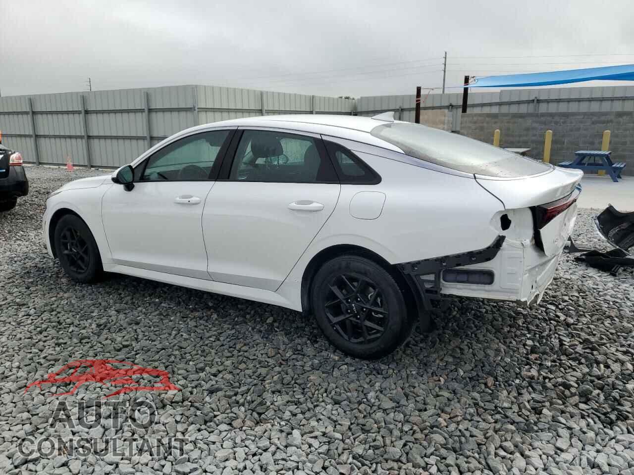 KIA K5 2025 - KNAG24J77S5325372