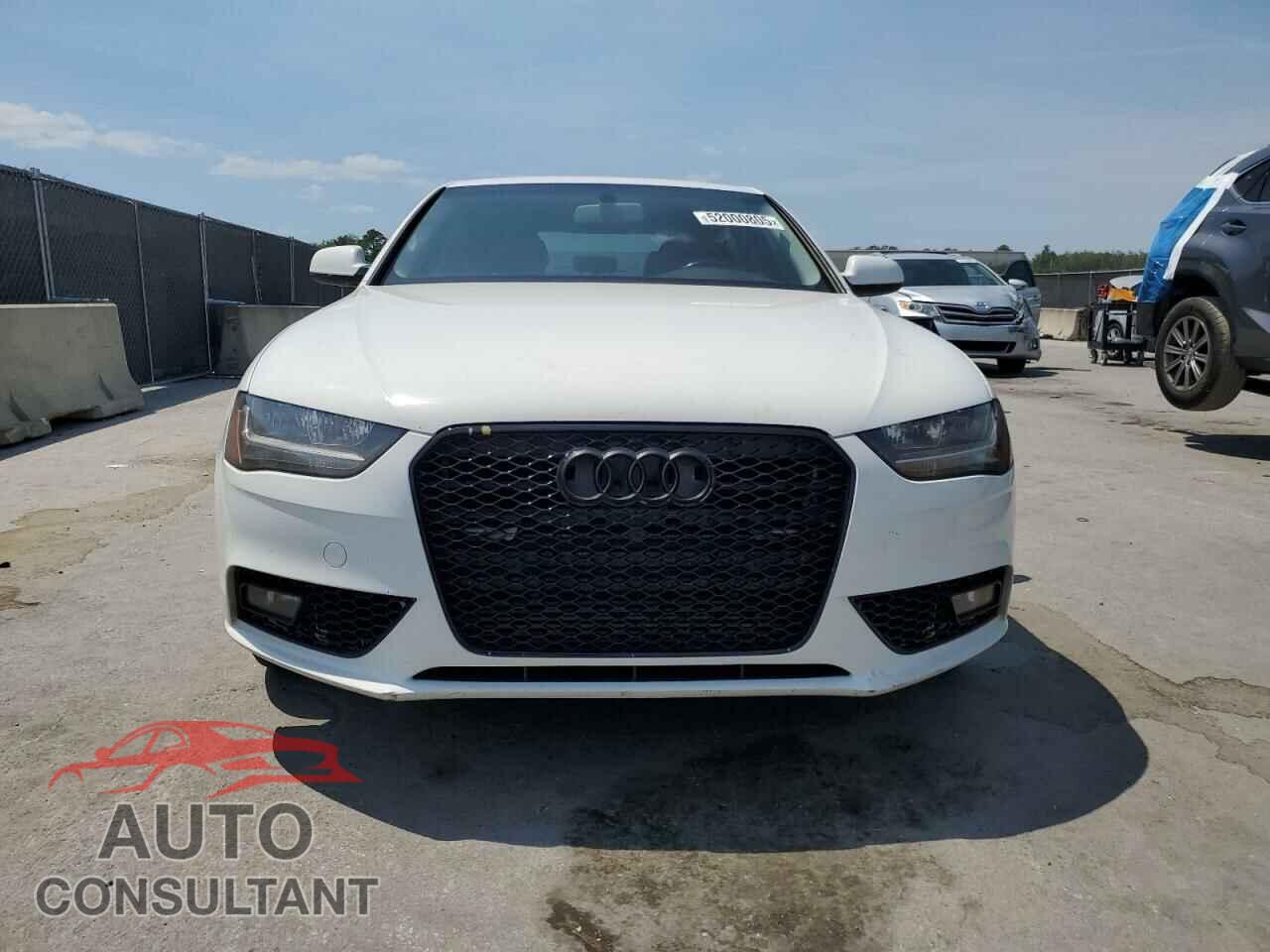 AUDI A4 2013 - WAUBFAFL1DN037093