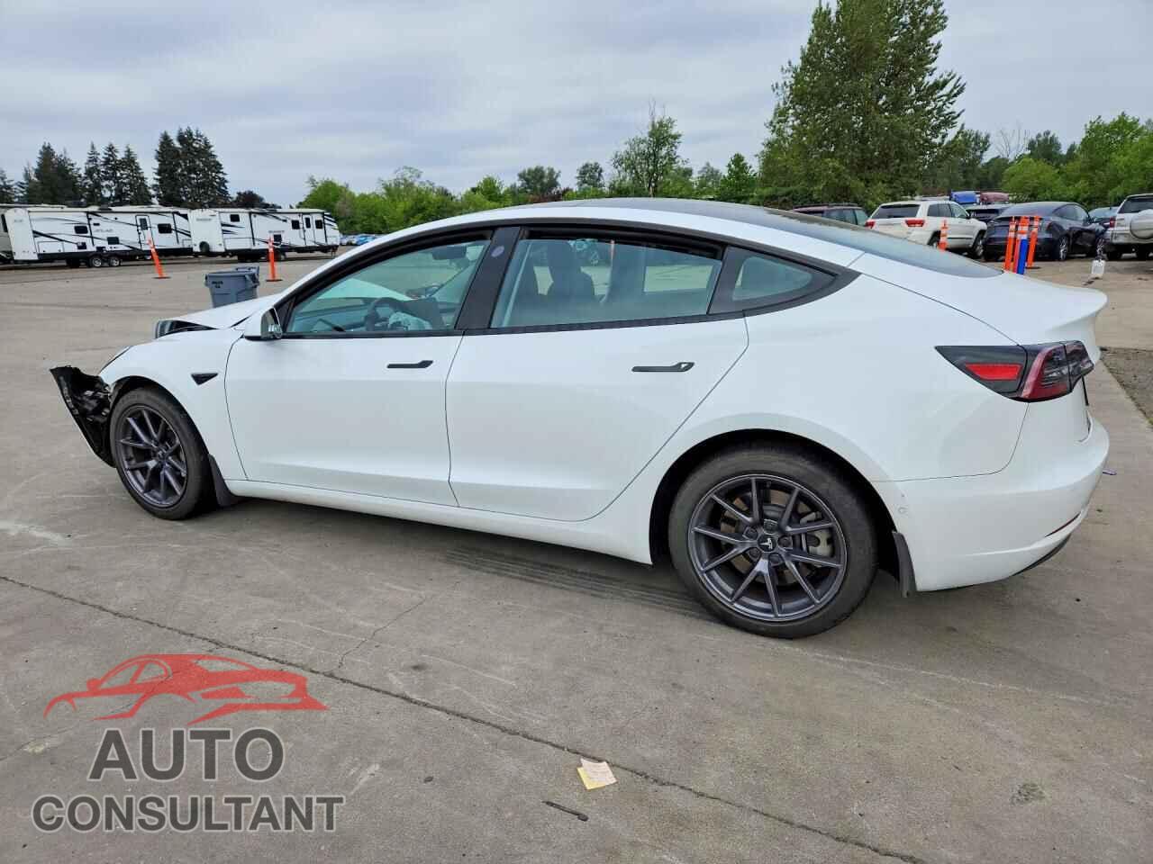 TESLA MODEL 3 2021 - 5YJ3E1EAXMF062129
