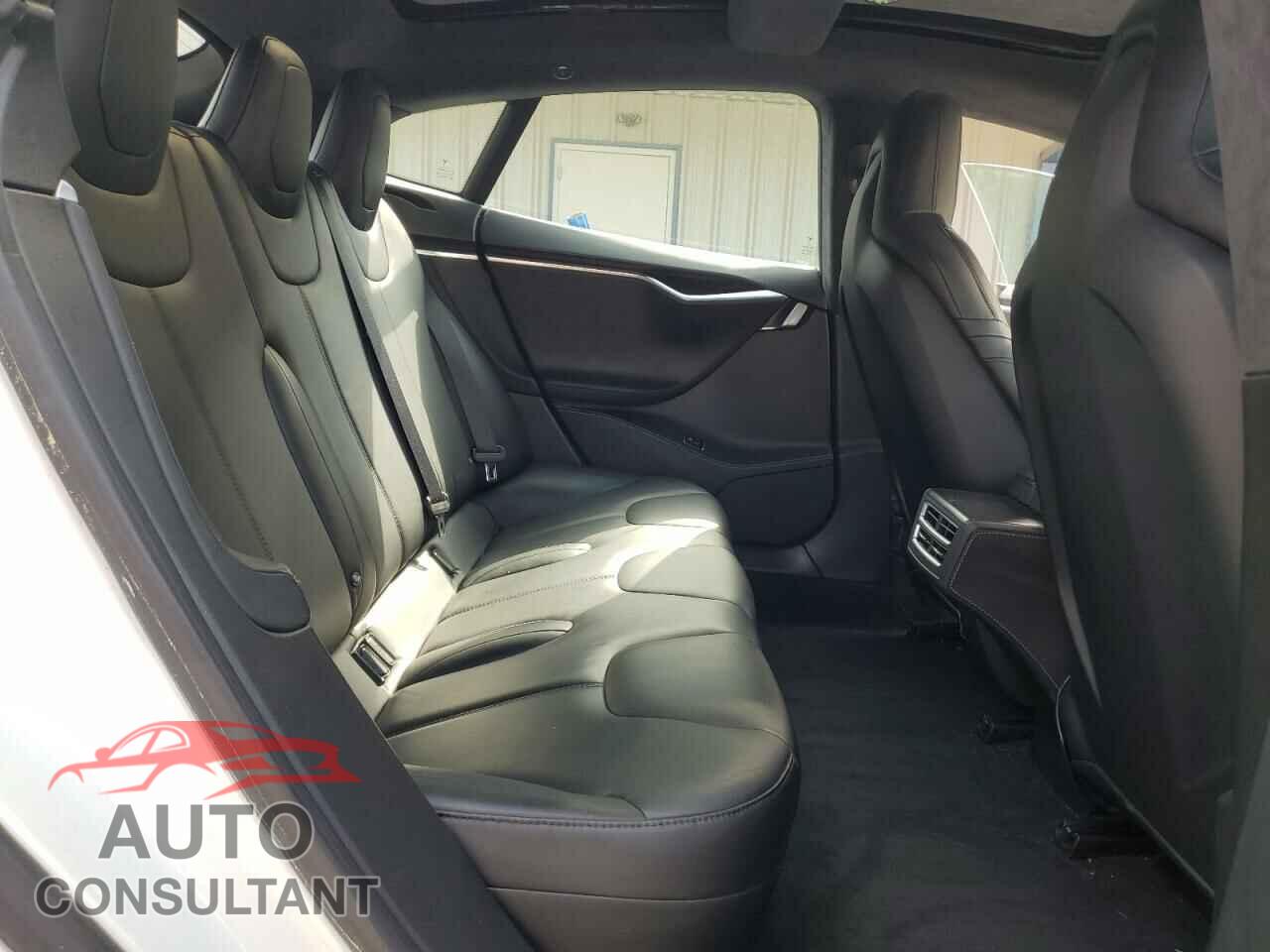 TESLA MODEL S 2015 - 5YJSA1E43FF102541