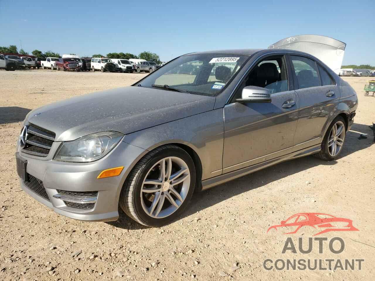 MERCEDES-BENZ C-CLASS 2014 - WDDGF4HBXEA935222