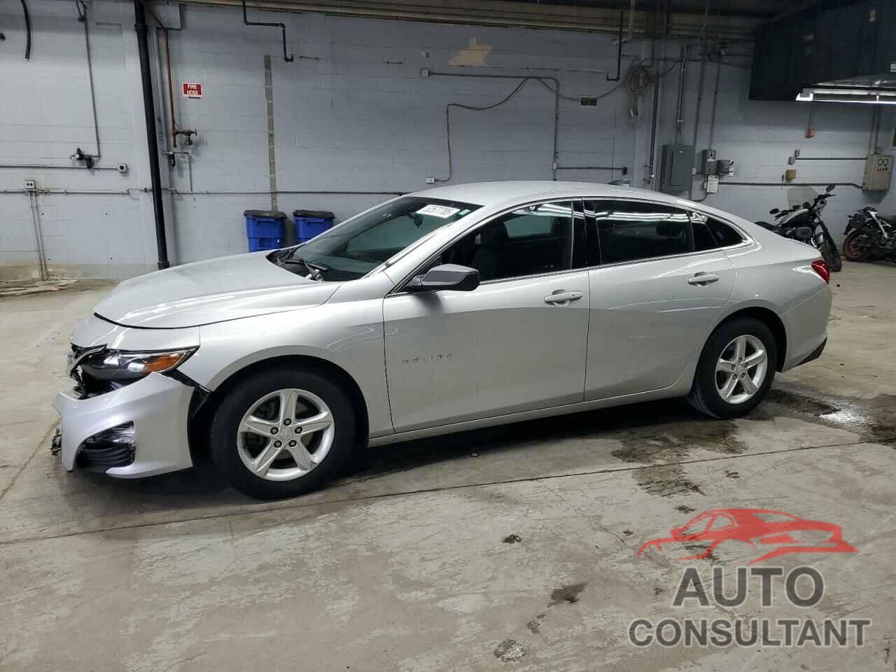 CHEVROLET MALIBU 2019 - 1G1ZB5ST3KF202815