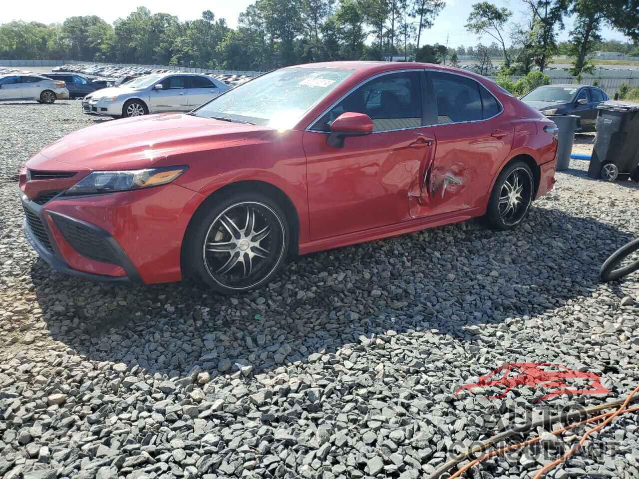 TOYOTA CAMRY 2021 - 4T1G11AK2MU444671
