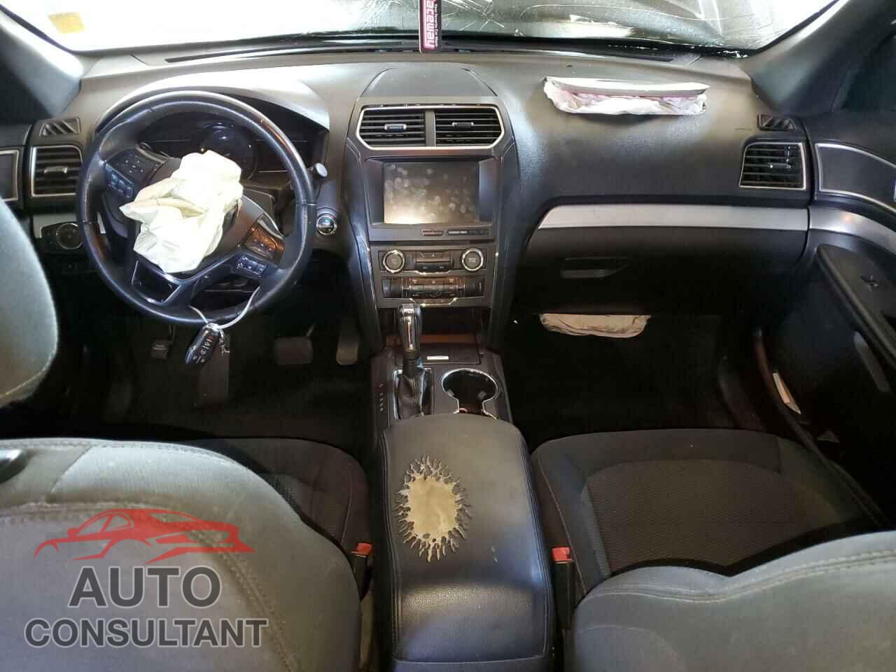 FORD EXPLORER 2017 - 1FM5K7D80HGC89856