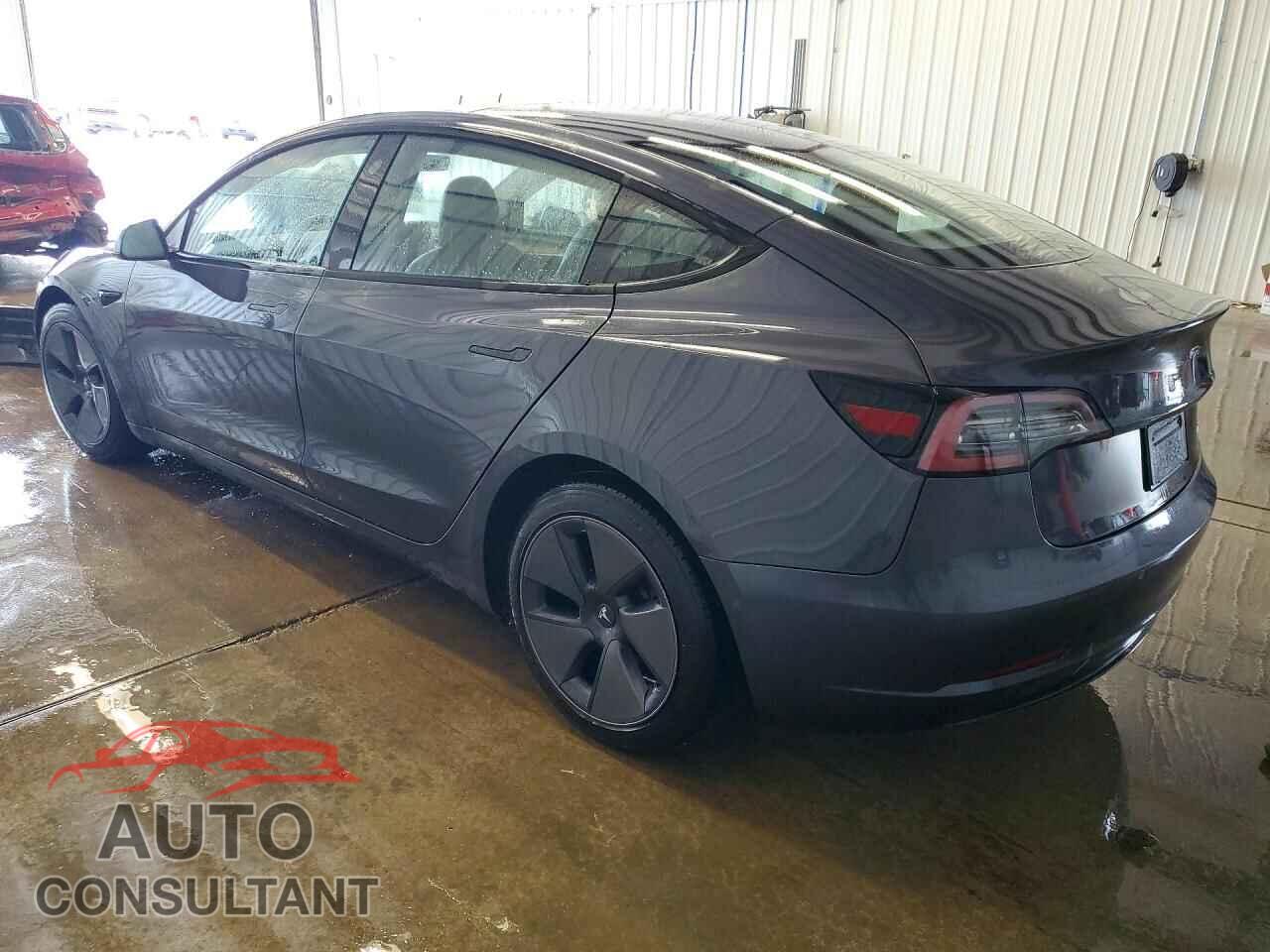 TESLA MODEL 3 2021 - 5YJ3E1EB5MF979696