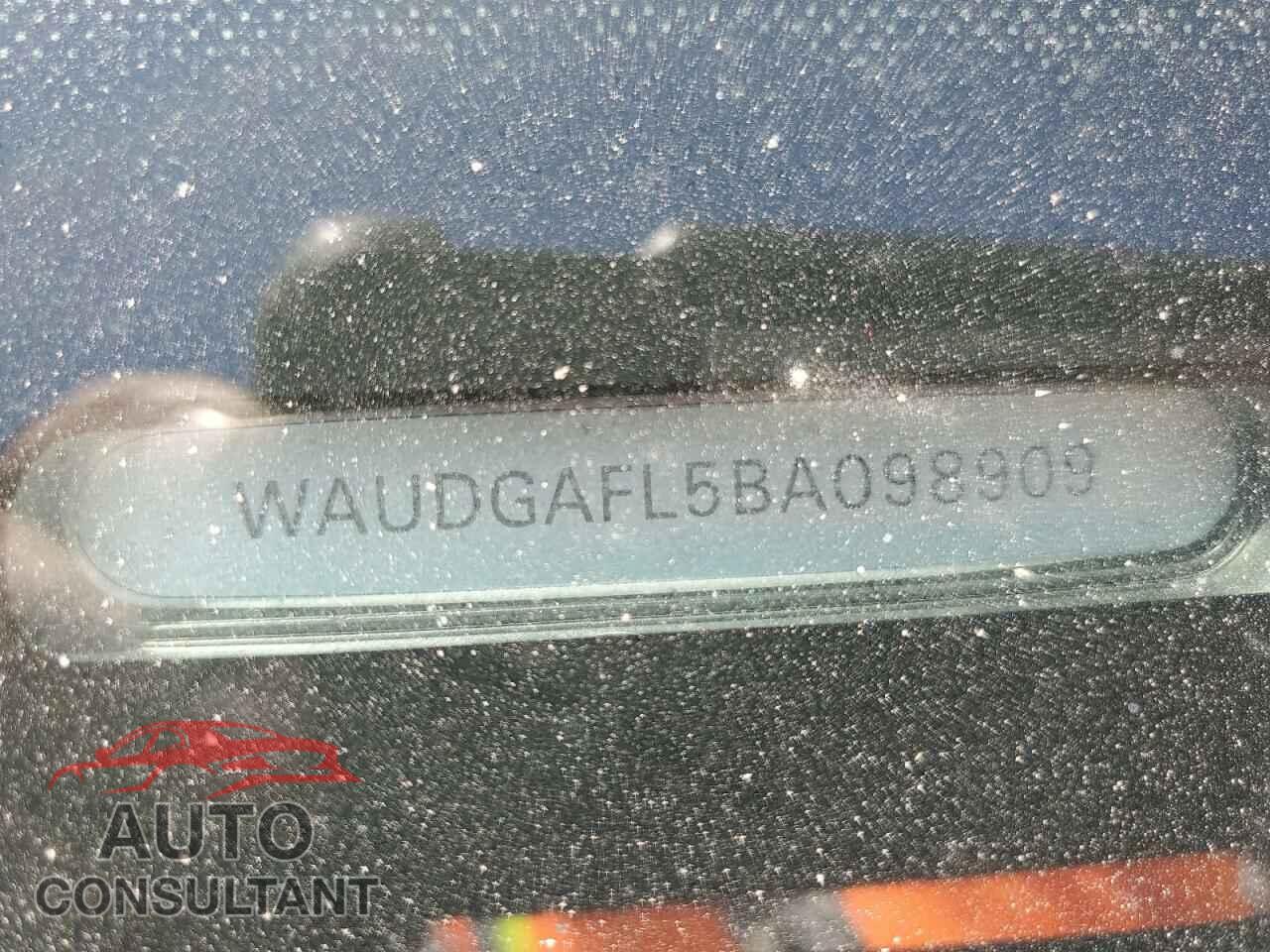 AUDI S4/RS4 2011 - WAUDGAFL5BA098909
