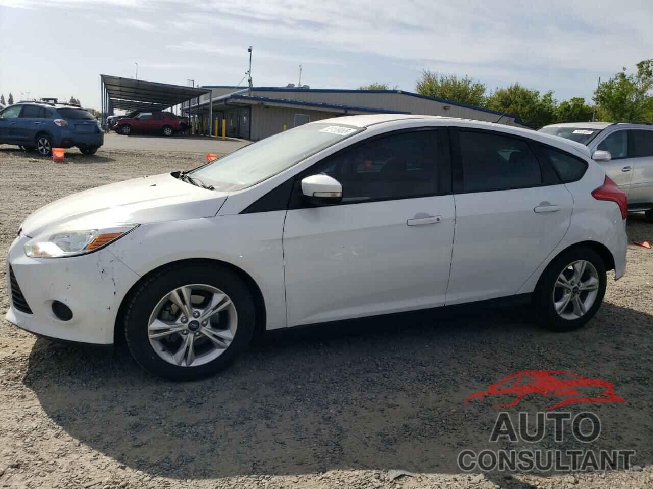 FORD FOCUS 2013 - 1FADP3K25DL117032