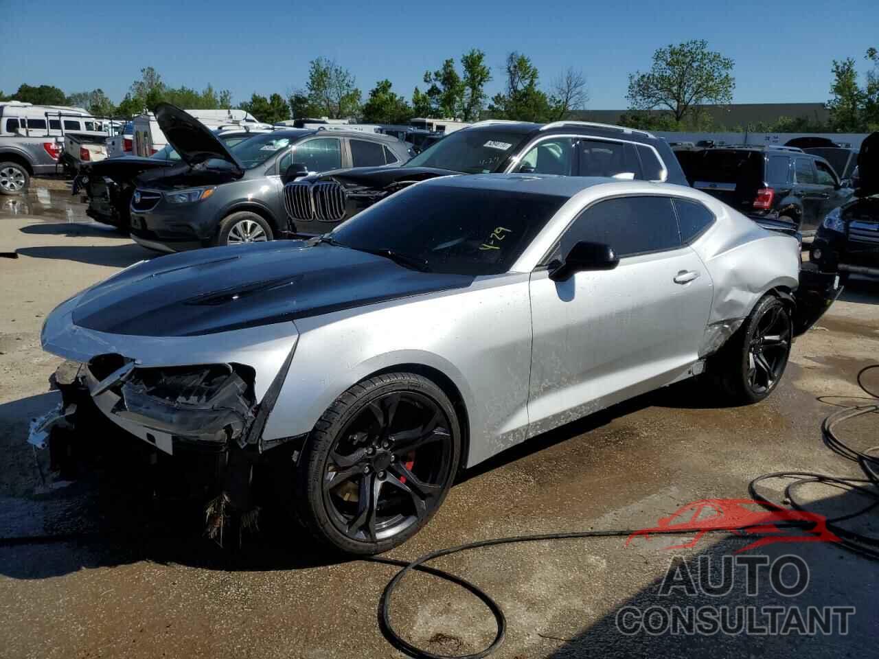 CHEVROLET CAMARO 2018 - 1G1FE1R76J0168821