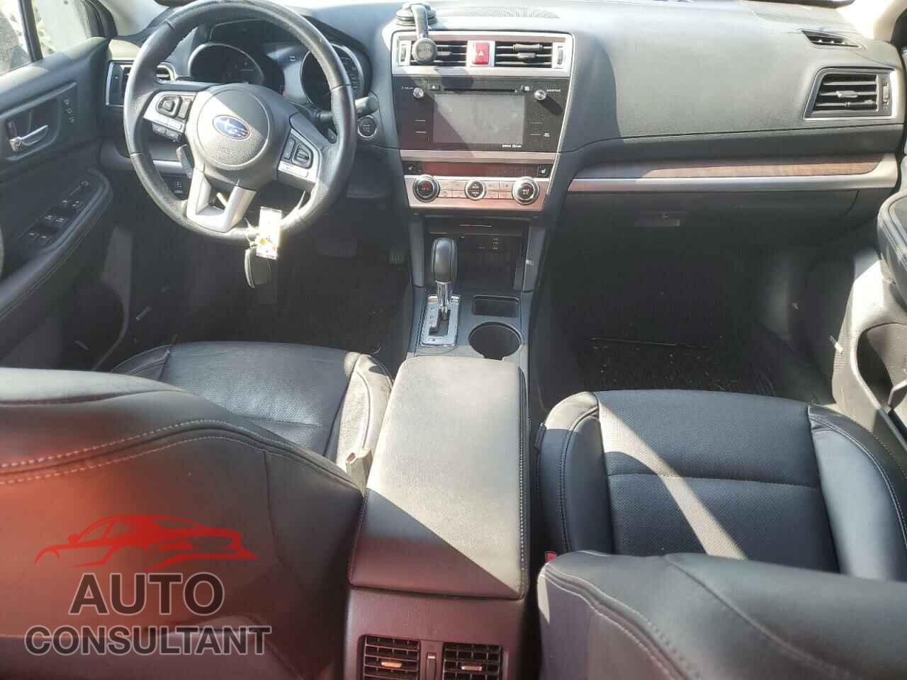 SUBARU OUTBACK 2017 - 4S4BSANC2H3324438