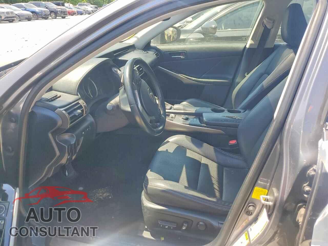 LEXUS IS 2015 - JTHCF1D26F5019899