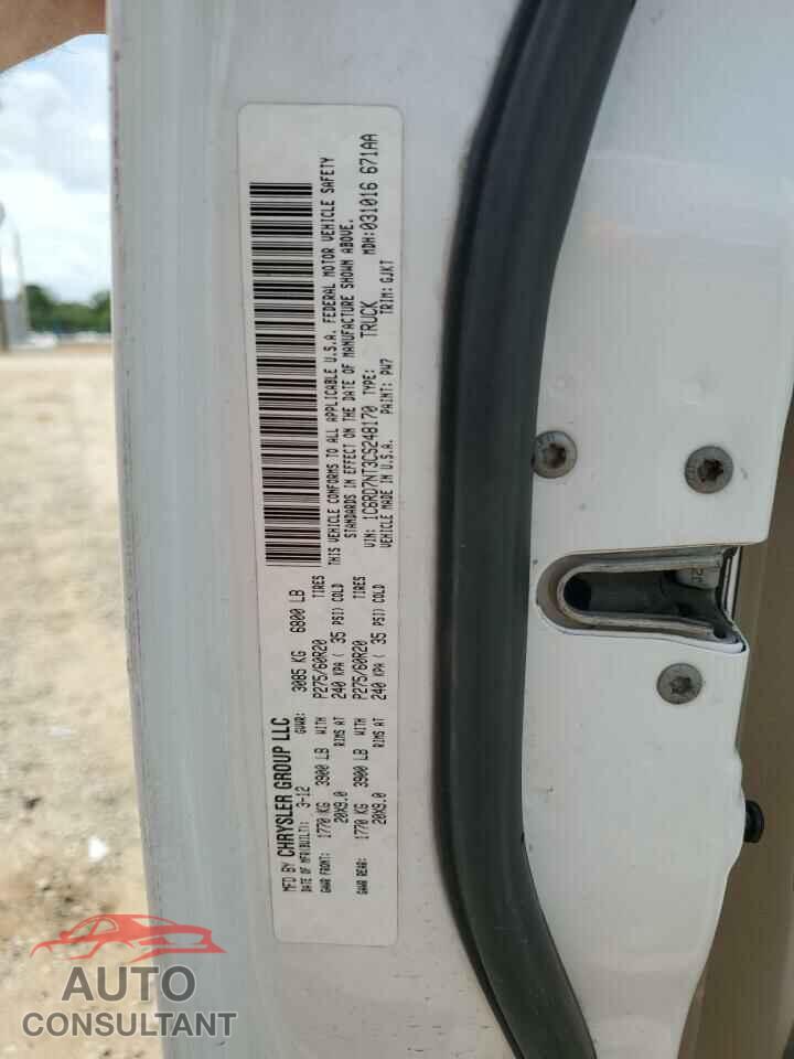 DODGE RAM 1500 2012 - 1C6RD7NT3CS248170