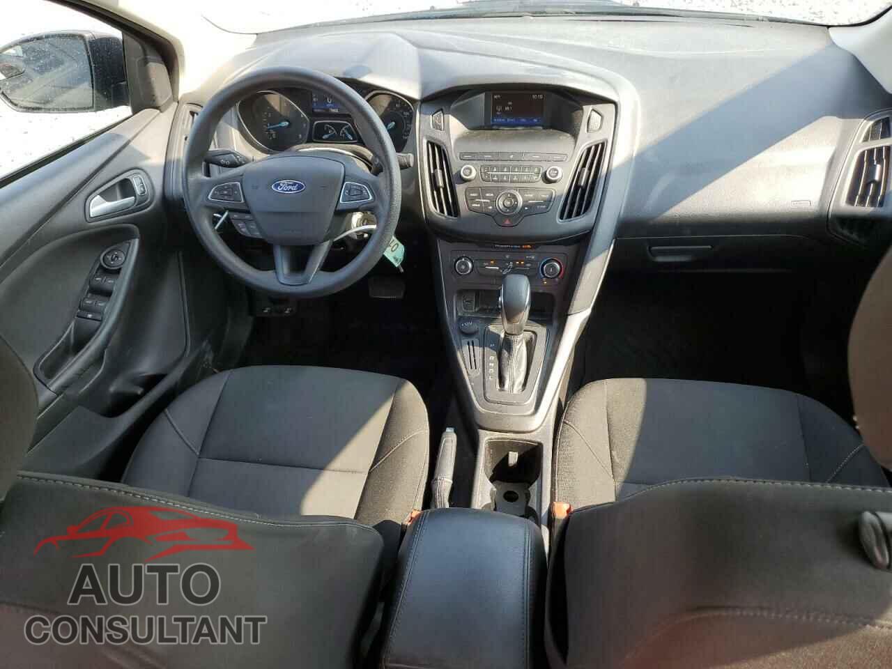 FORD FOCUS 2018 - 1FADP3F2XJL226995