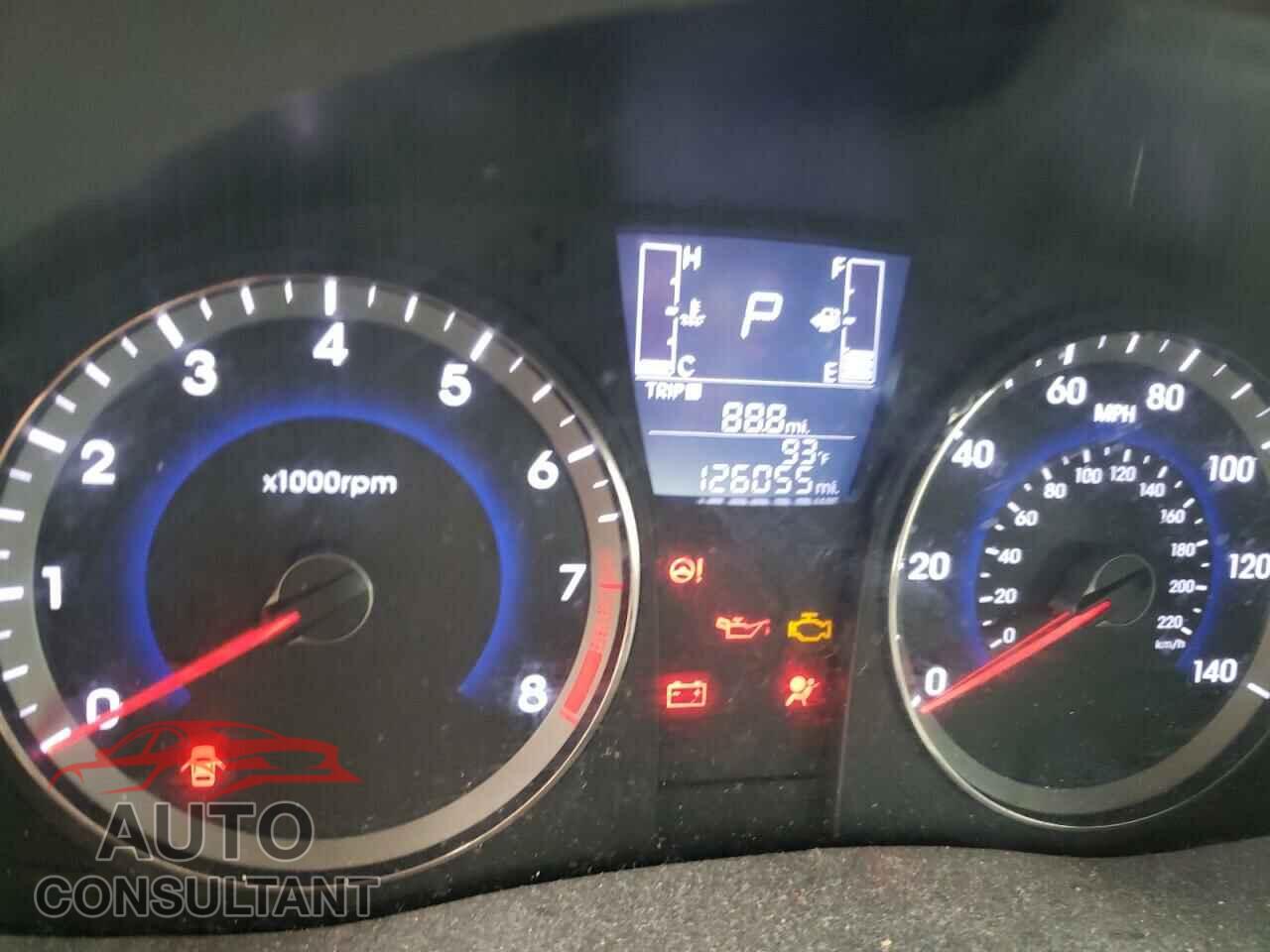 HYUNDAI ACCENT 2017 - KMHCT4AE4HU302283