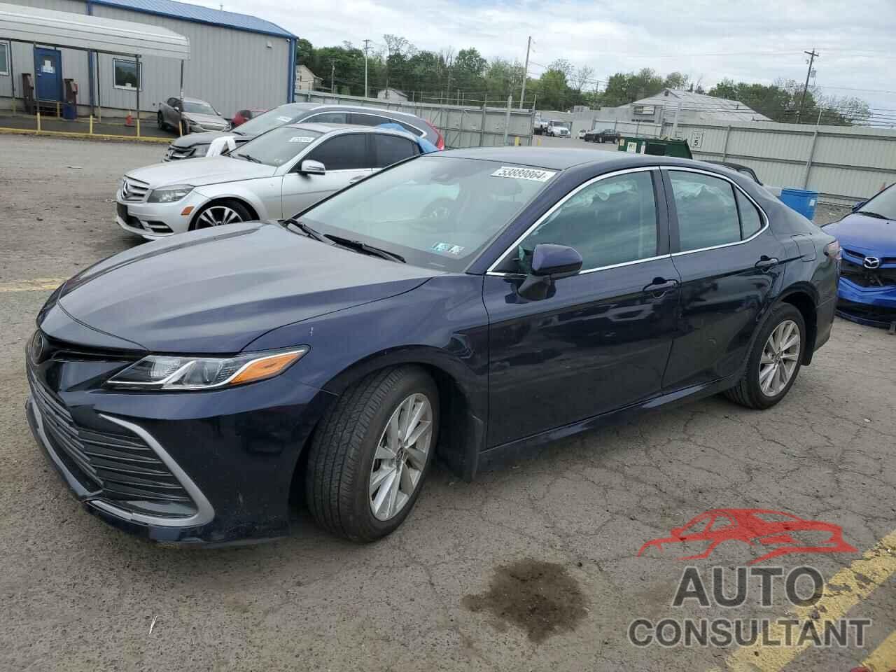 TOYOTA CAMRY 2022 - 4T1C11AK2NU655630
