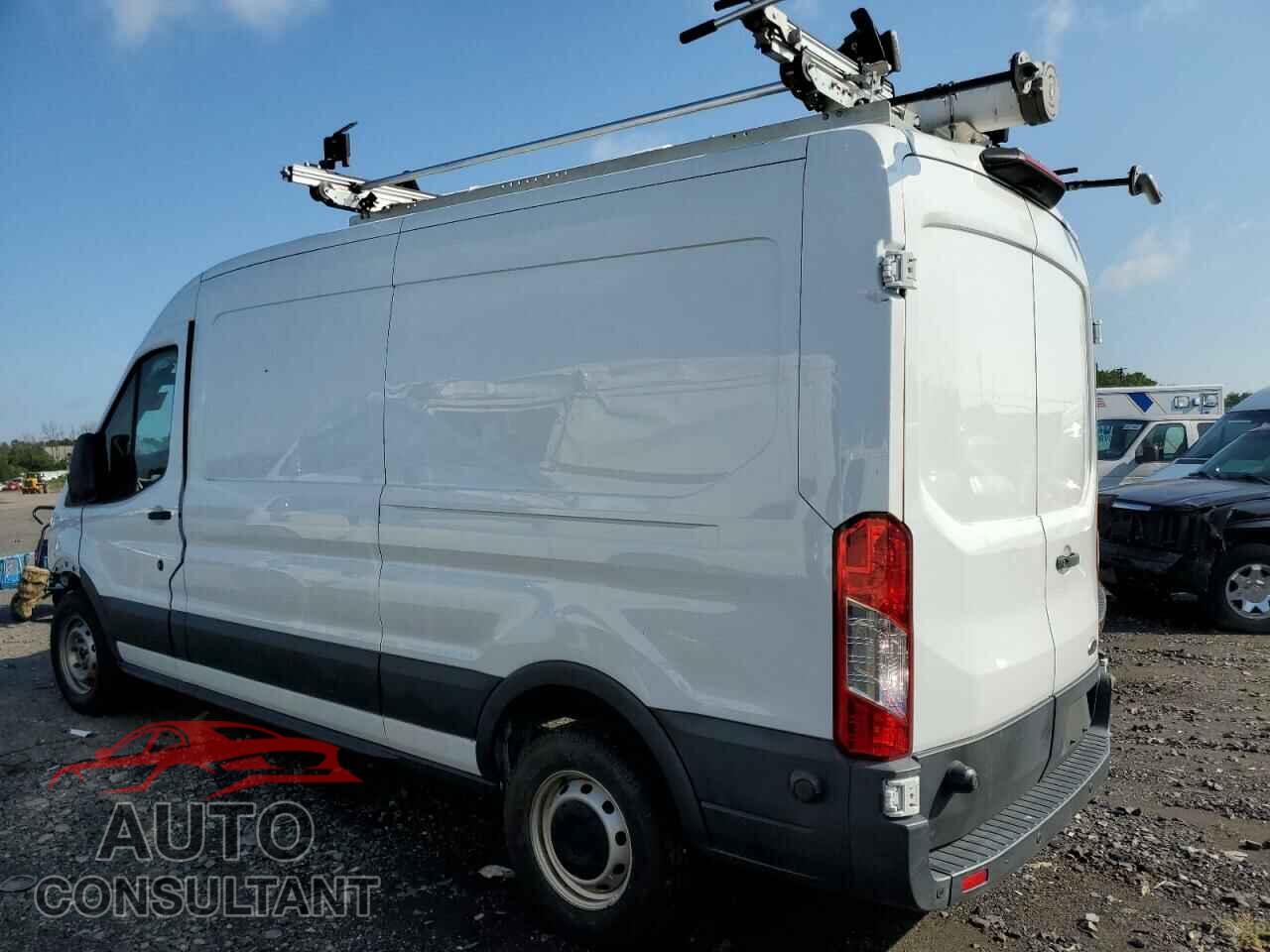 FORD TRANSIT 2018 - 1FTYR2CMXJKA03075