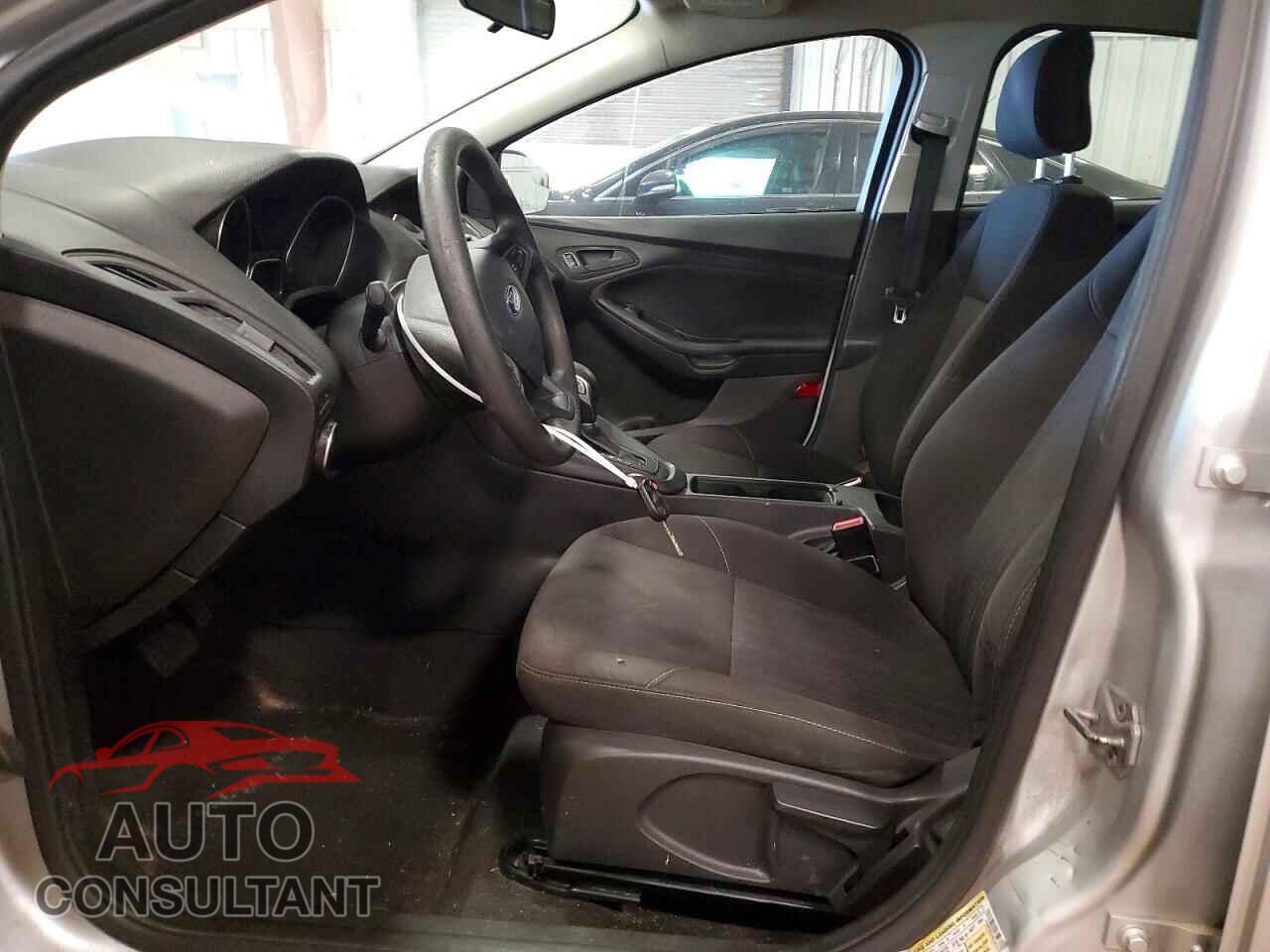 FORD FOCUS 2016 - 1FADP3E23GL397470