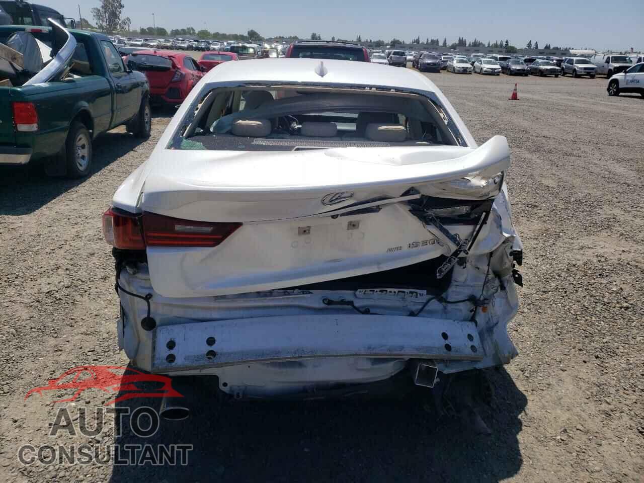LEXUS IS 2016 - JTHCM1D25G5014331