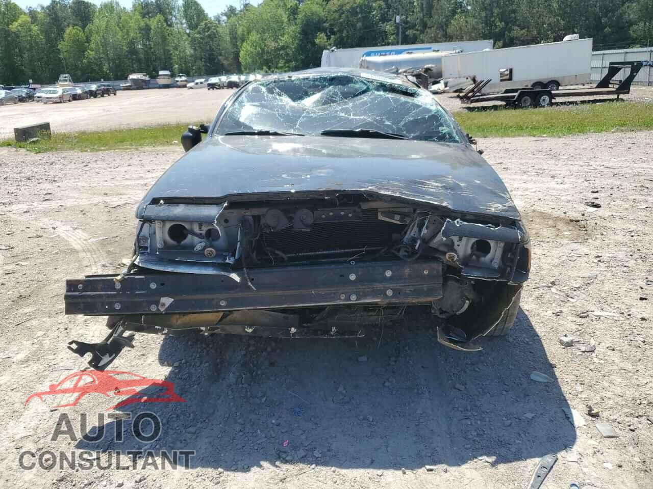 FORD CROWN VIC 2011 - 2FABP7BV2BX105686