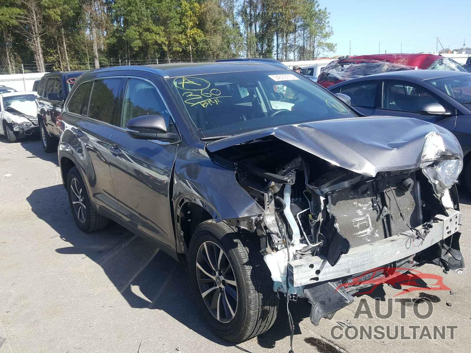 TOYOTA HIGHLANDER 2018 - 5TDKZRFH7JS258479