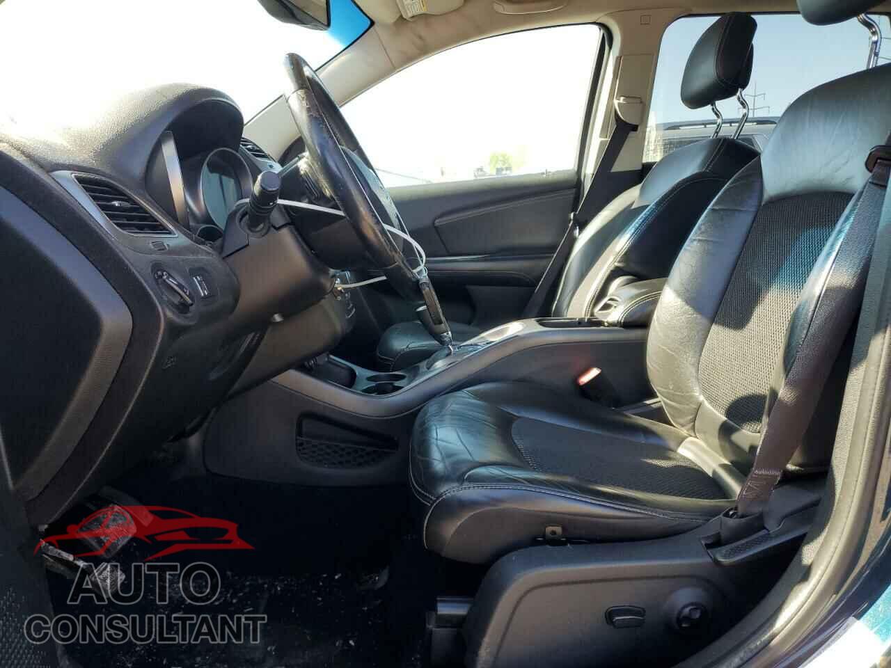DODGE JOURNEY 2015 - 3C4PDCGB8FT682679
