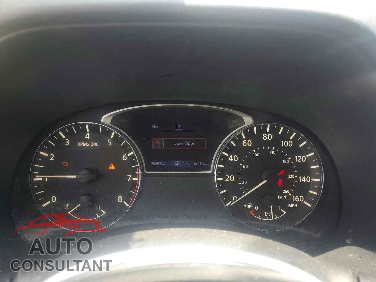 NISSAN PATHFINDER 2020 - 5N1DR2DN2LC608741
