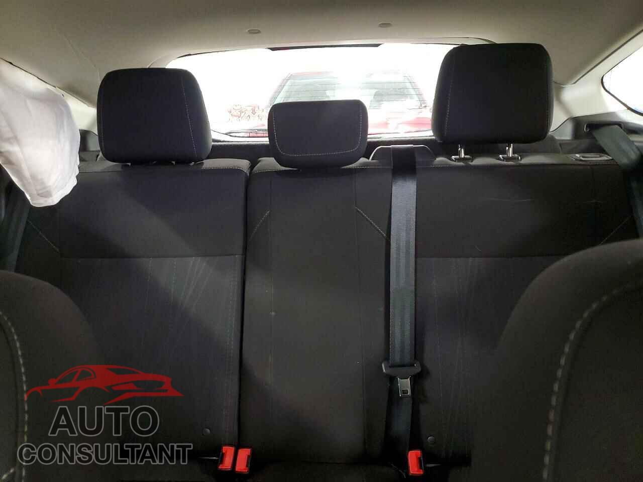 FORD FOCUS 2017 - 1FADP3M29HL228749