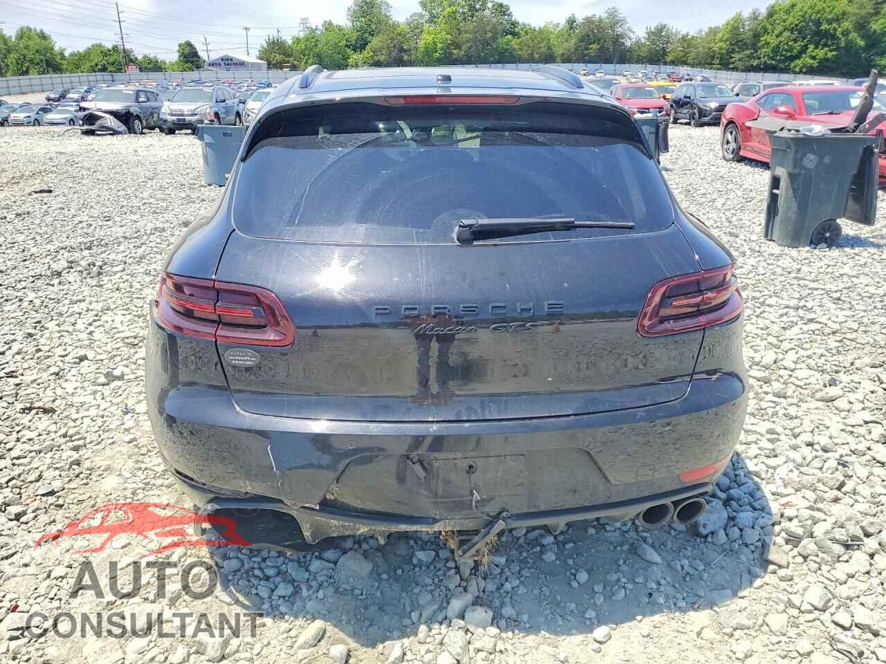 PORSCHE MACAN 2018 - WP1AG2A55JLB60458