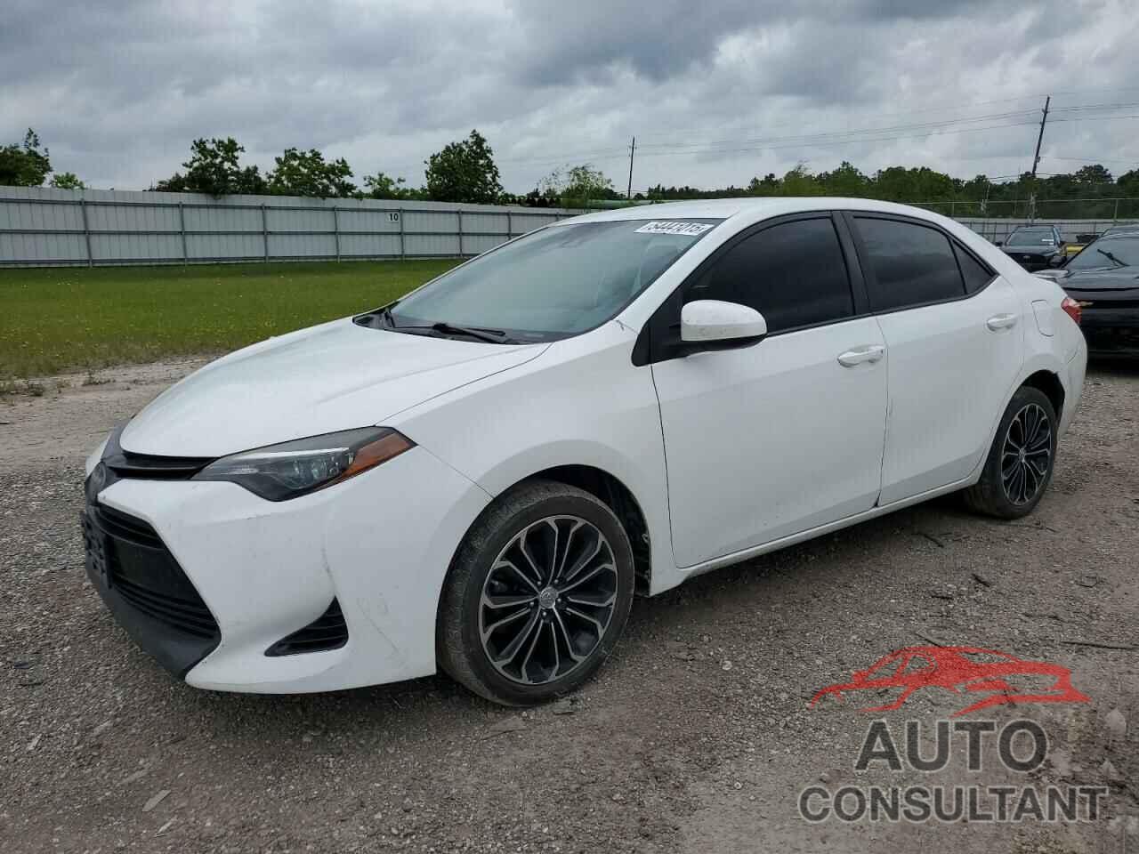 TOYOTA COROLLA 2018 - 5YFBURHE2JP816989