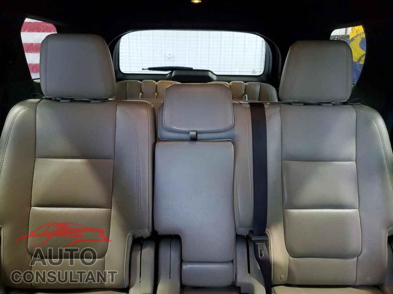 FORD EXPLORER 2013 - 1FM5K7F8XDGB51121