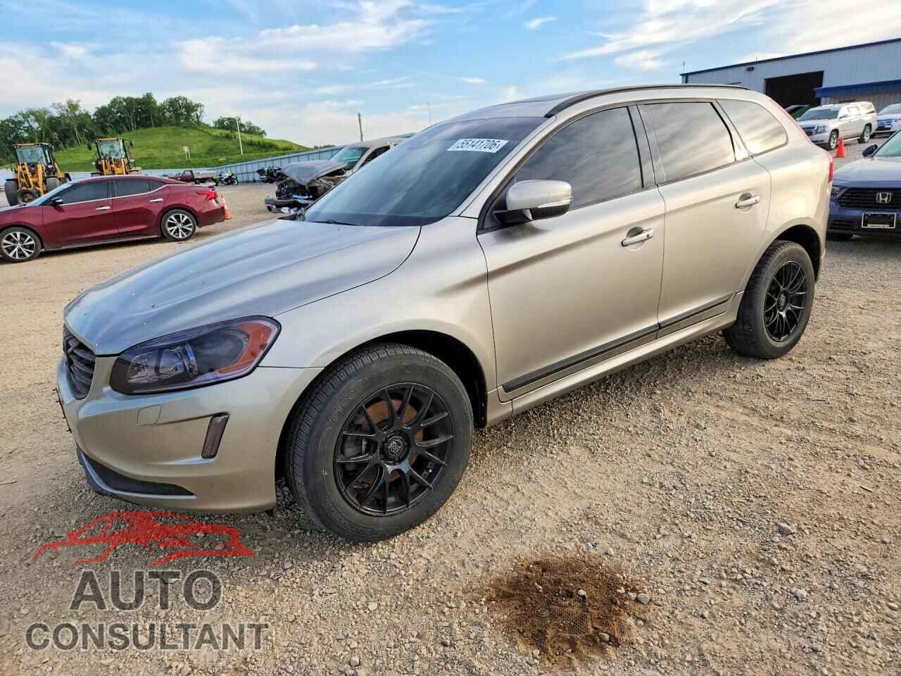 VOLVO XC60 2016 - YV4612RM5G2787323