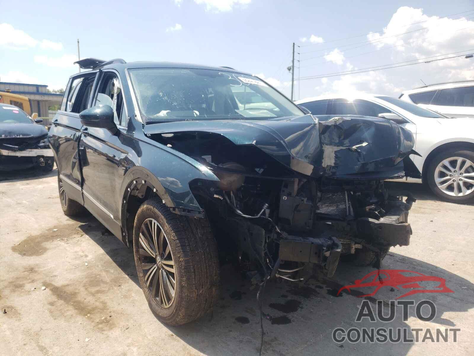 VOLKSWAGEN TIGUAN 2018 - 3VV3B7AX7JM043021