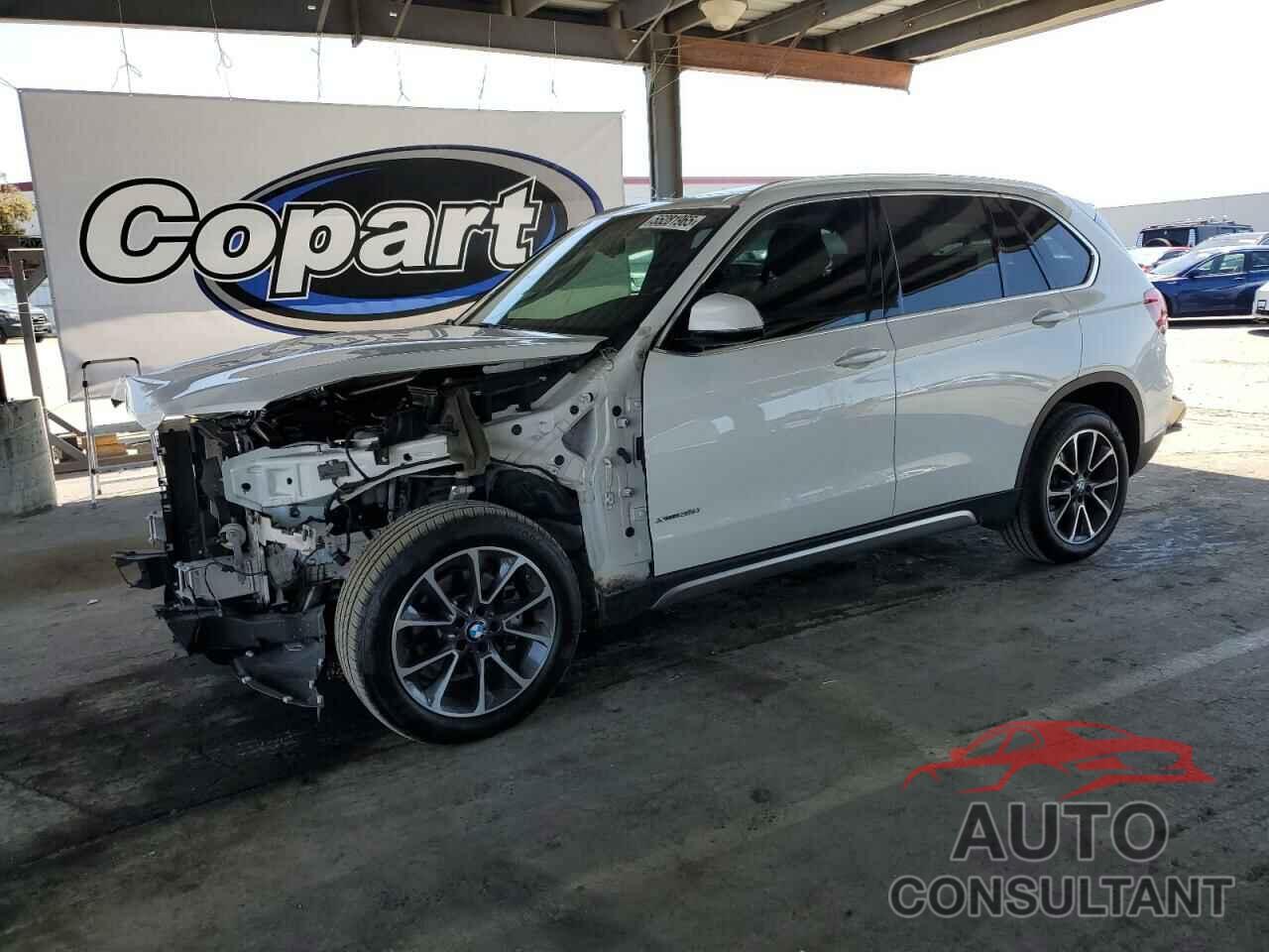 BMW X5 2018 - 5UXKR0C54JL075563