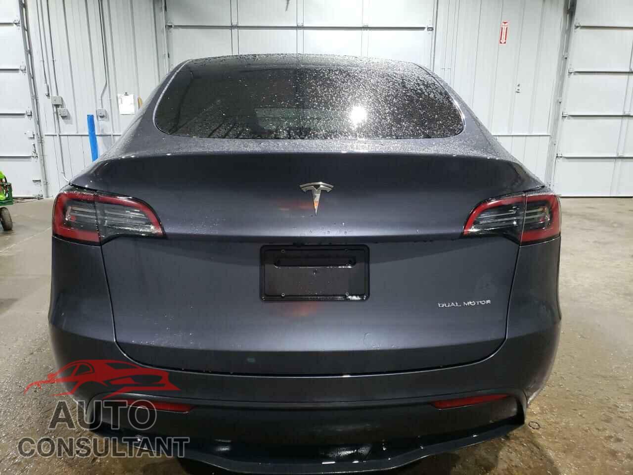 TESLA MODEL Y 2023 - 7SAYGDEE5PF891783