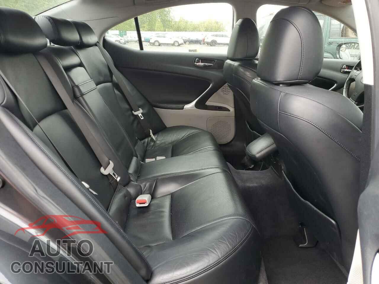 LEXUS IS 2010 - JTHBE5C2XA2017476