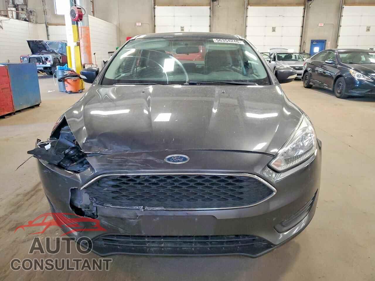 FORD FOCUS 2017 - 1FADP3F23HL339598