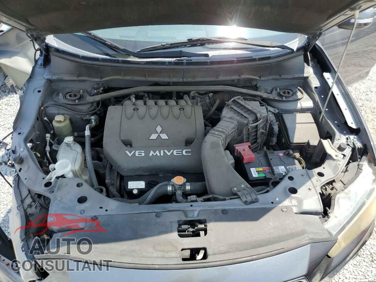 MITSUBISHI OUTLANDER 2010 - JA4JS4AX2AZ014121