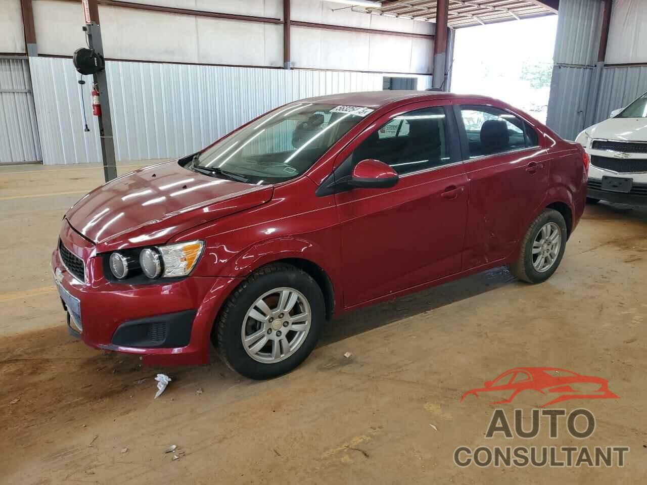 CHEVROLET SONIC 2015 - 1G1JC5SH2F4217023