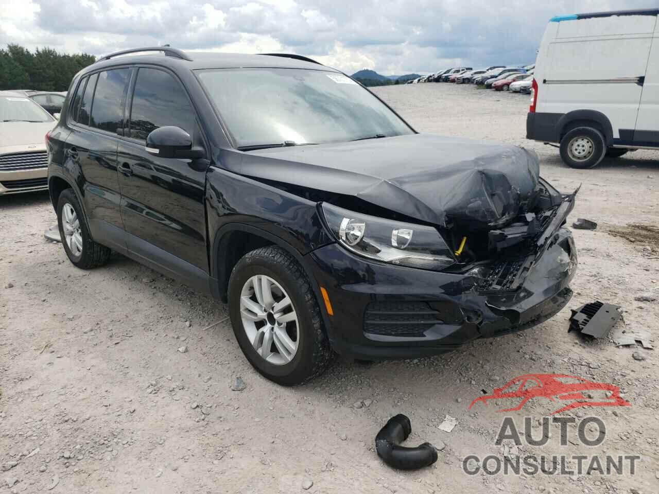 VOLKSWAGEN TIGUAN 2017 - WVGBV7AX6HK003933